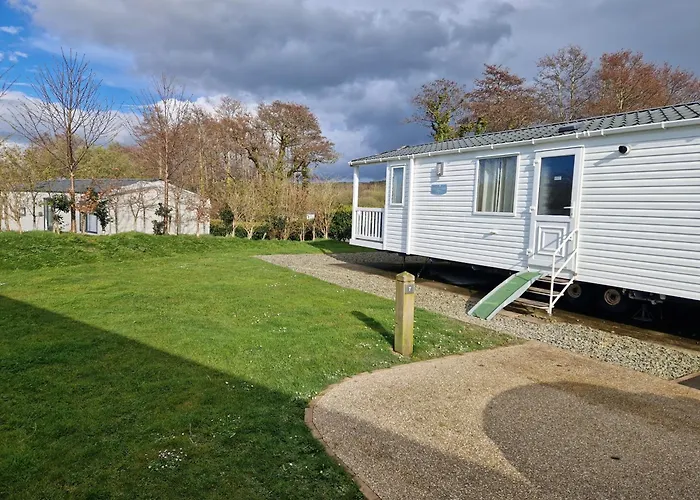 Harries Lodge Quay West Milkwood Way